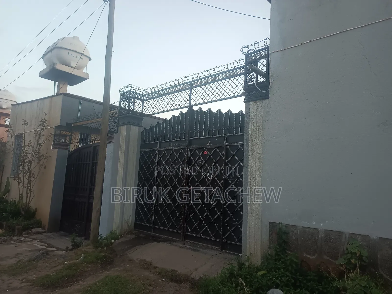 Furnished 4bdrm House in ሹፉኔ, Oromia-Finfinne for sale