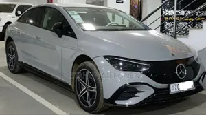 Photo - Mercedes-Benz EQC EQC400 4MATIC 2023 Silver