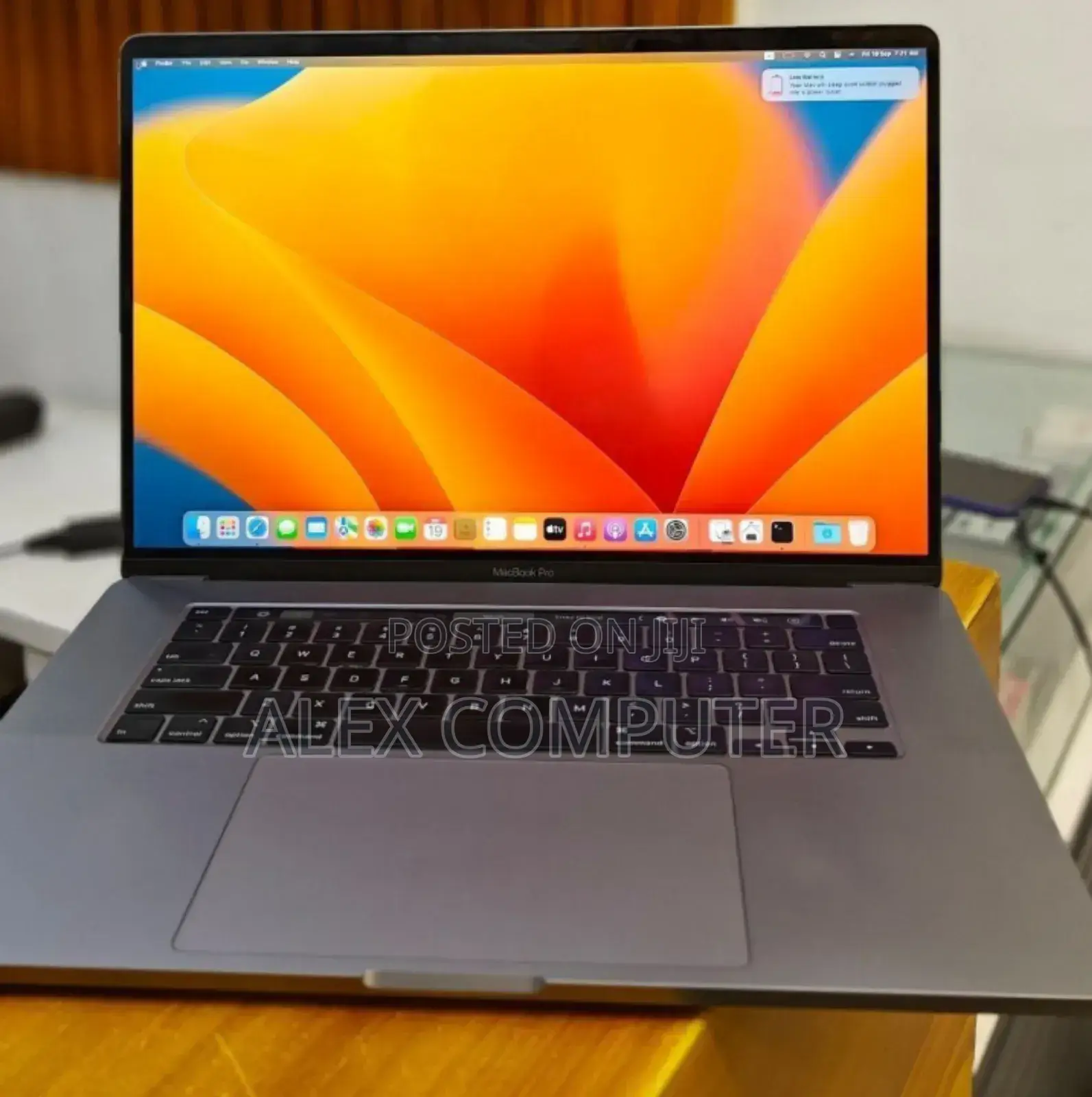 New Laptop Apple MacBook Pro 2019 32GB Intel Core I9 SSD 1T