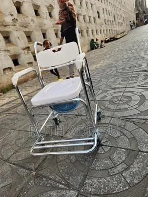 Photo - Stainless Medical Wheelchair鳵不commode Wheelchair輕鬆wheelchair Medical