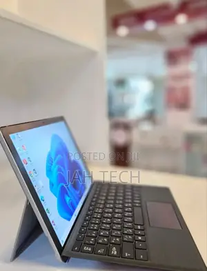 New Laptop Microsoft Surface Pro 7 16GB Intel Core I7 SSD 512GB