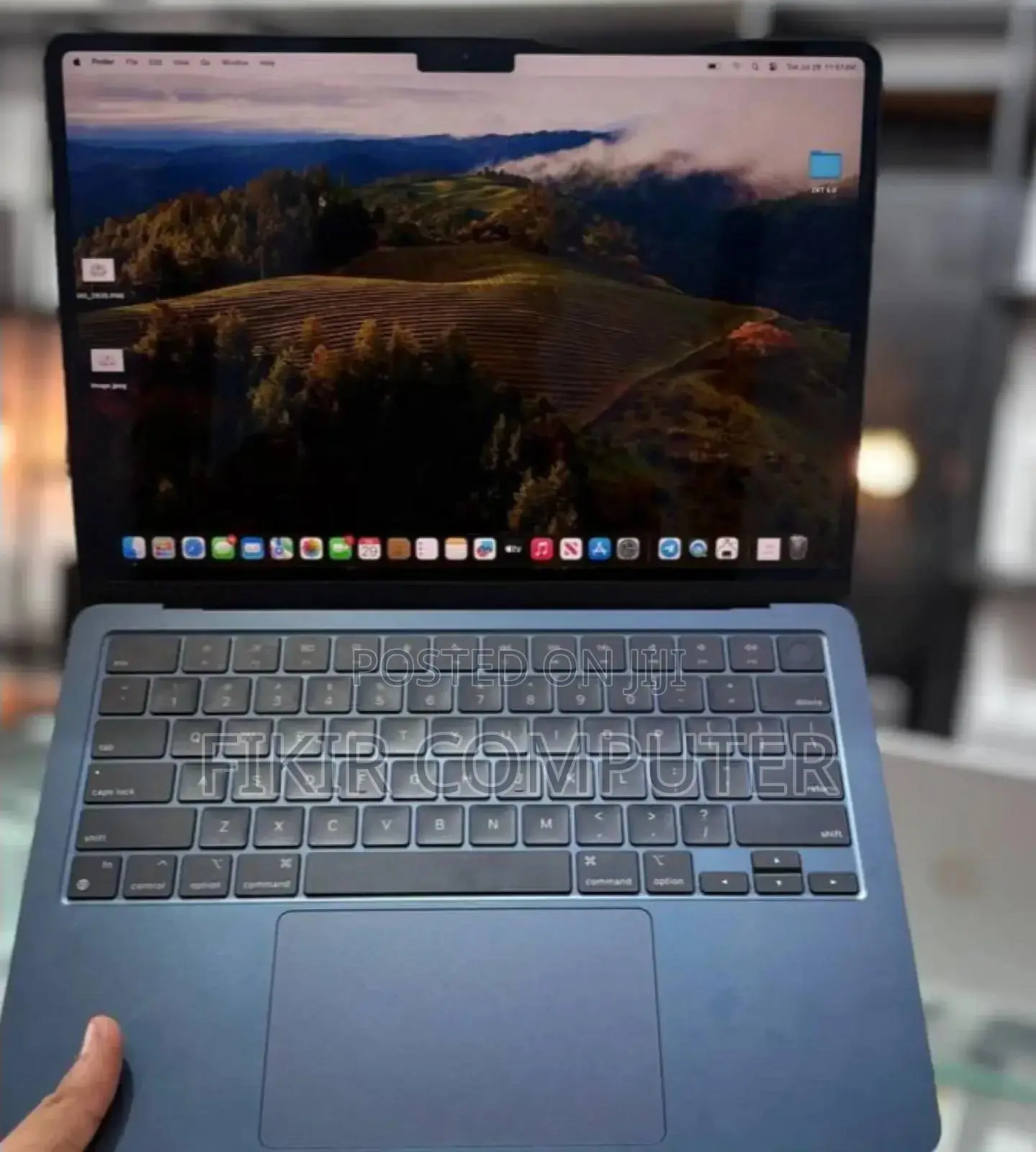 New Laptop Apple MacBook Air 2022 M2 8GB Intel Core M2 SSD 256GB