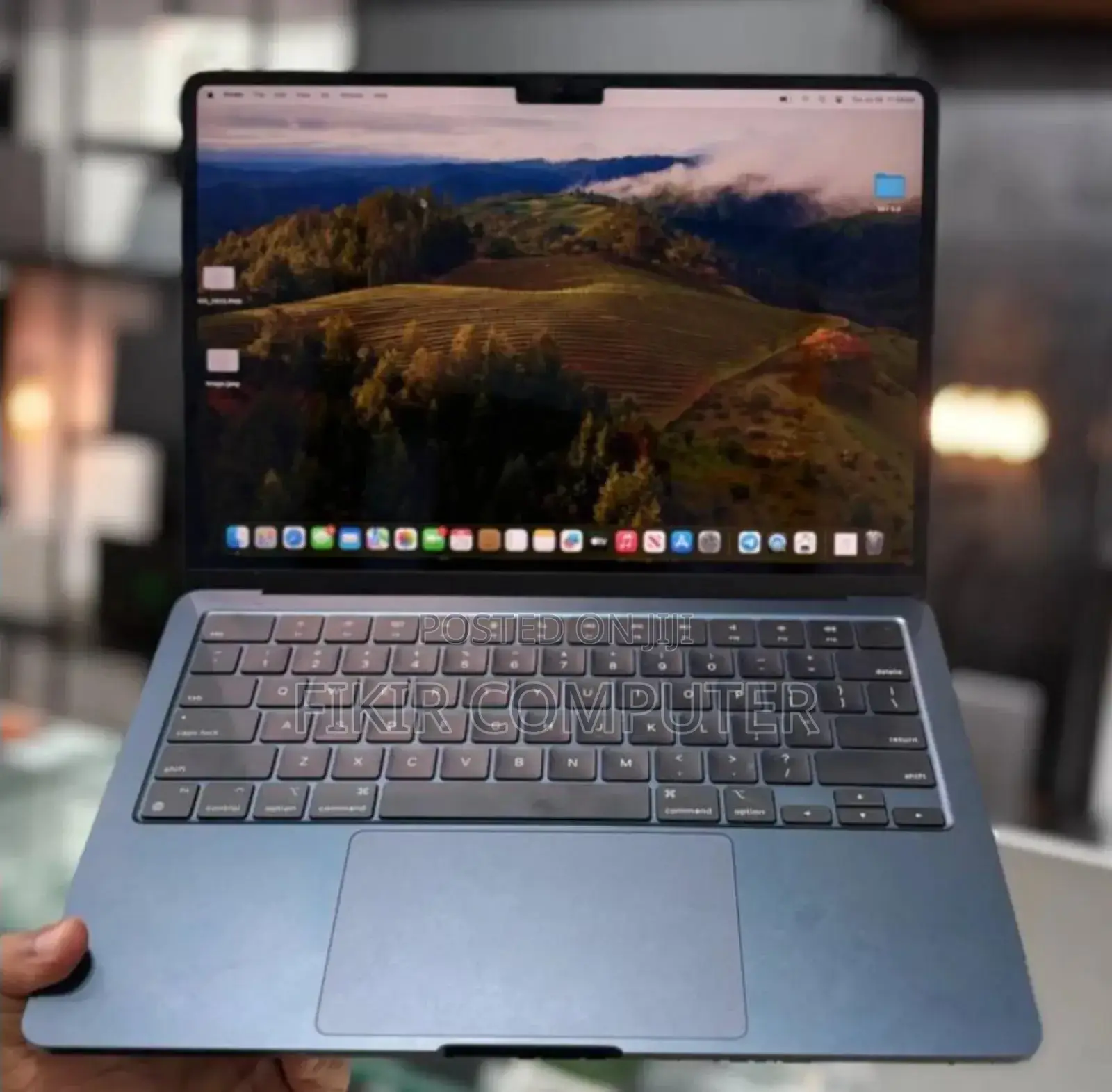 New Laptop Apple MacBook Air 2022 M2 8GB Intel Core M2 SSD 256GB