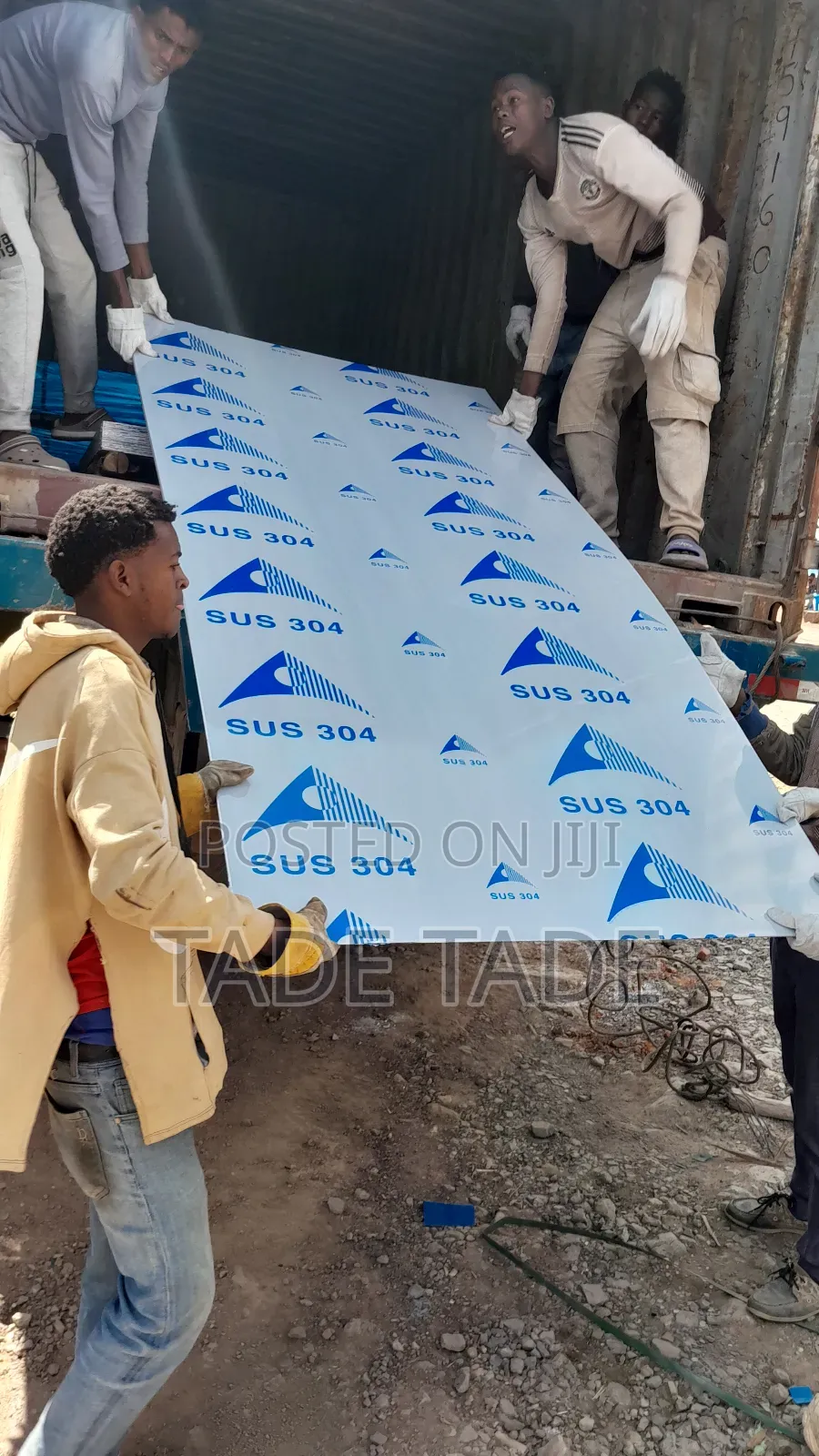 Top Stainless Steel (304 Grade) Lamera