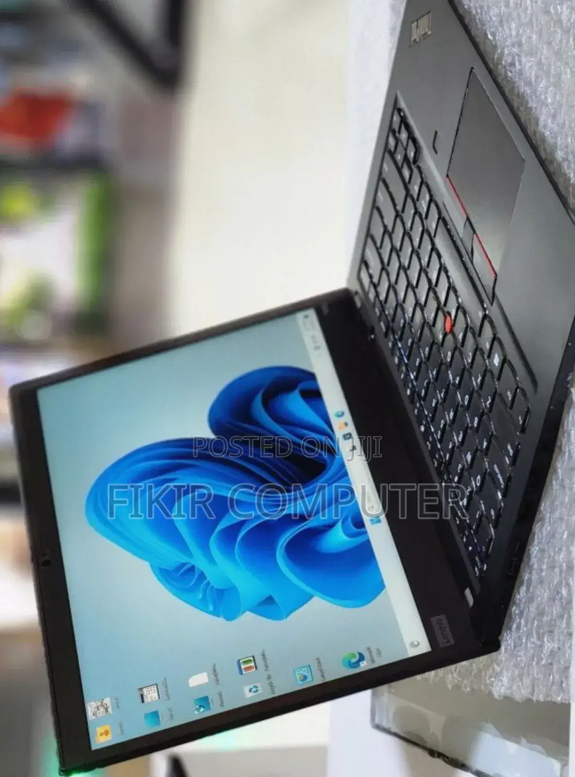 New Laptop Lenovo ThinkPad T495s 16GB AMD Ryzen 7 SSD 512GB