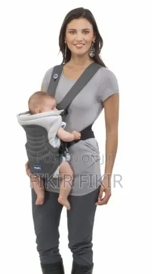 Chicco Baby Carrier/የልጆች ማዘያ