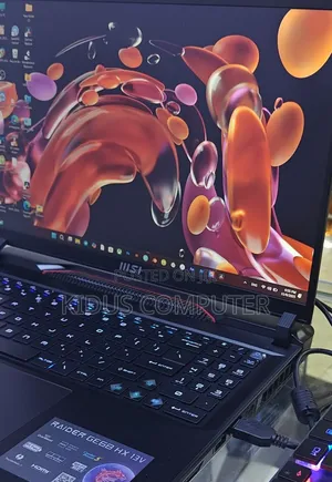 New Laptop MSI GF63 32GB Intel Core I9 SSD 1T