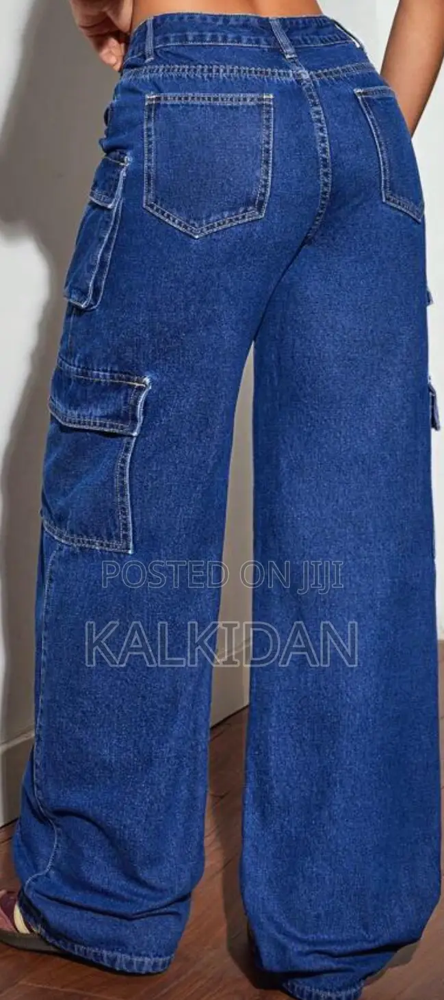 Jeans Medium Size Blue Color