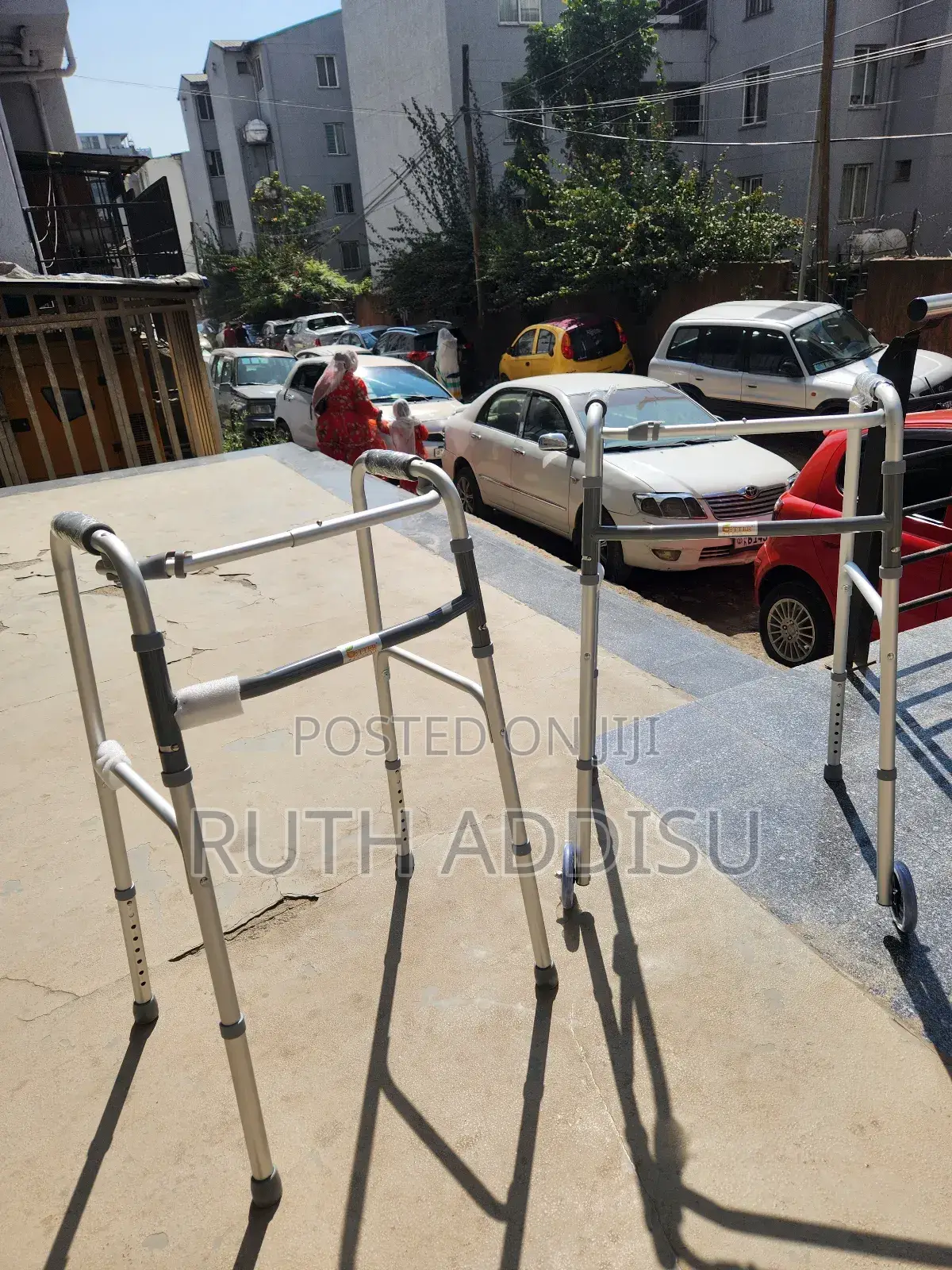 Adjustable Height Brand New Stainless Walking Frame腱你almunium Walker