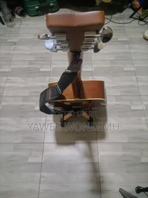 Yamaha 370 Full Acoustic Guitar Original