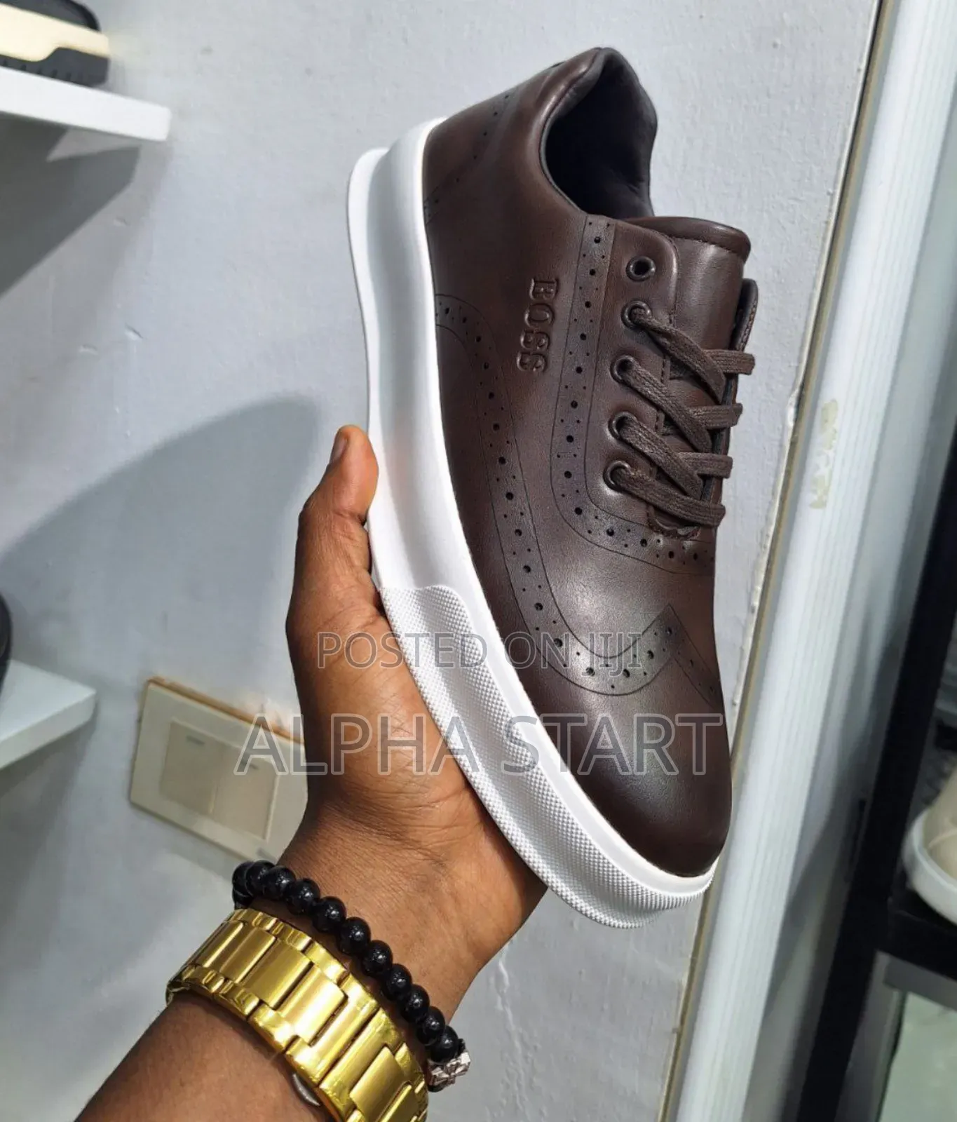  New Arrival  
 Boss Flat Sneakers 
 Made in Vietnam