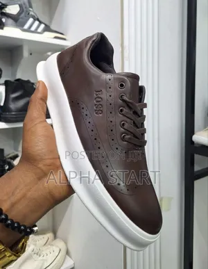  New Arrival  
 Boss Flat Sneakers 
 Made in Vietnam