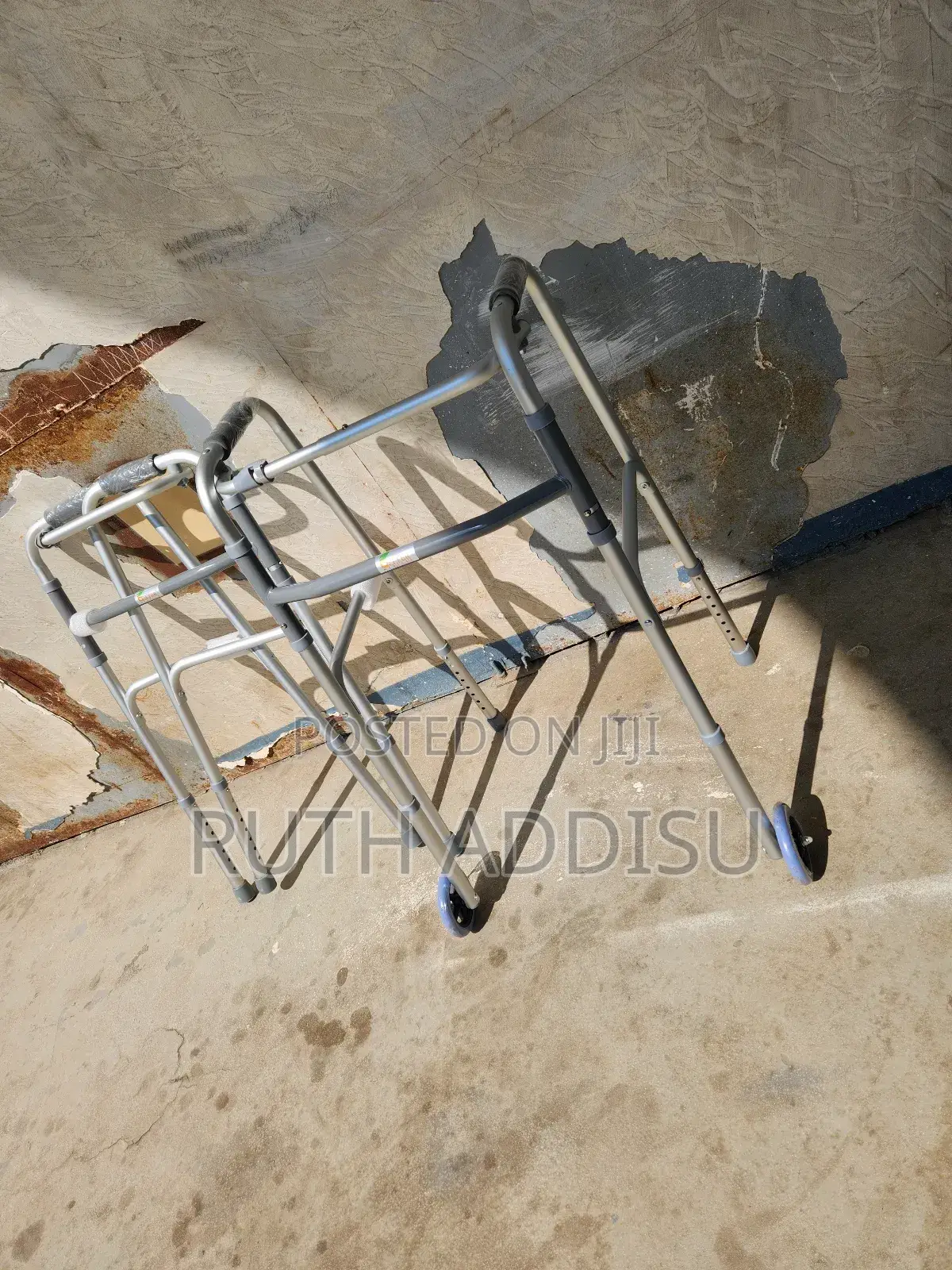 Brand New Rolator Walker覶我almunium Walker較為medical Walker胺我safe Walker