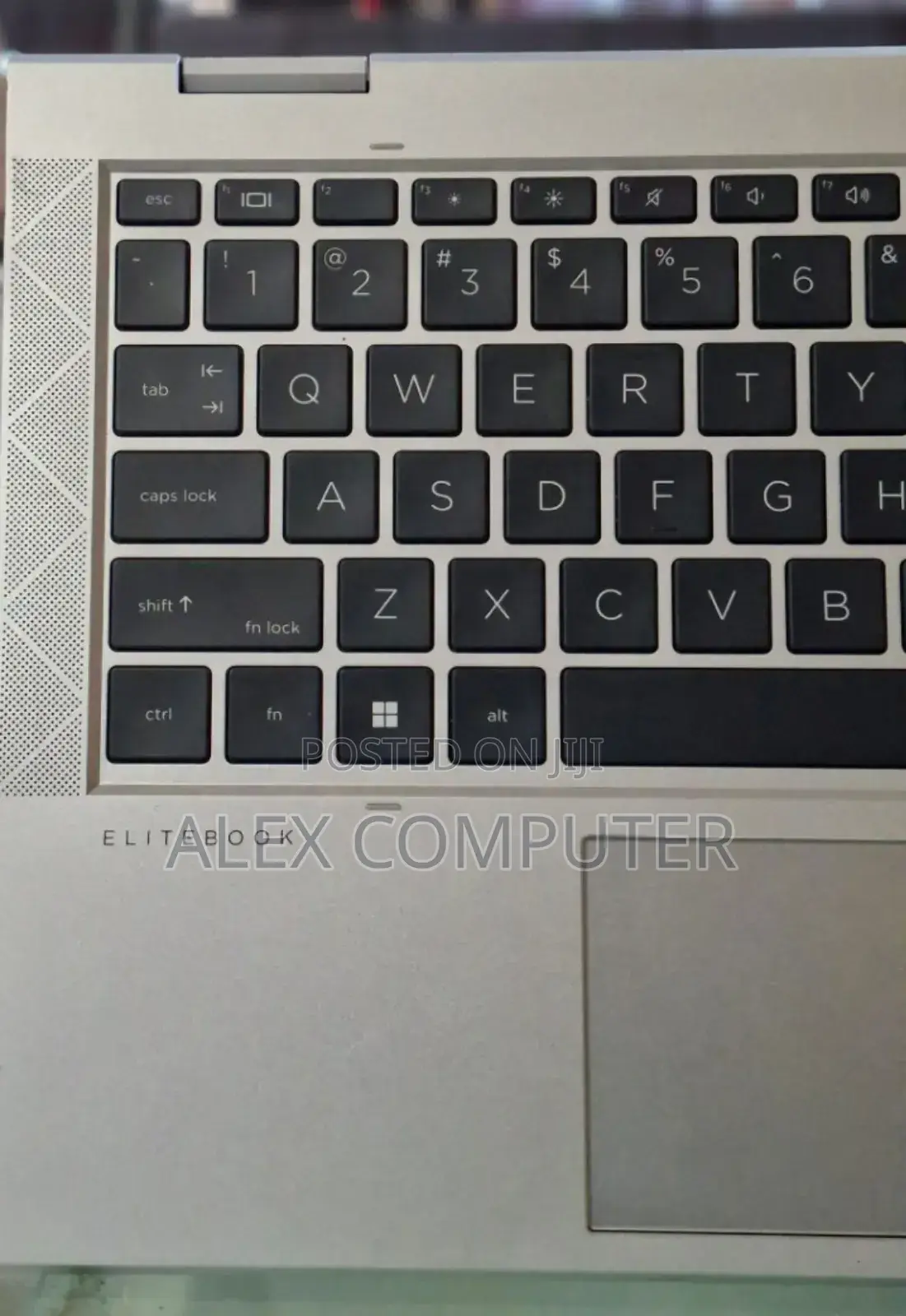 New Laptop HP EliteBook 830 G8 16GB Intel Core I5 SSD 512GB