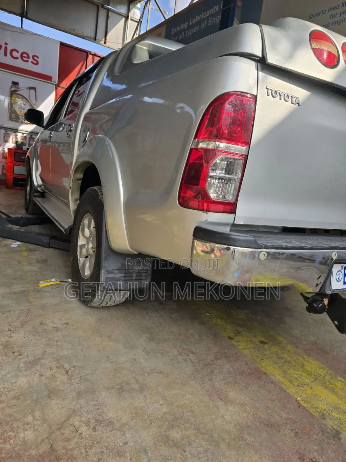 Toyota Hilux 2008 Gray