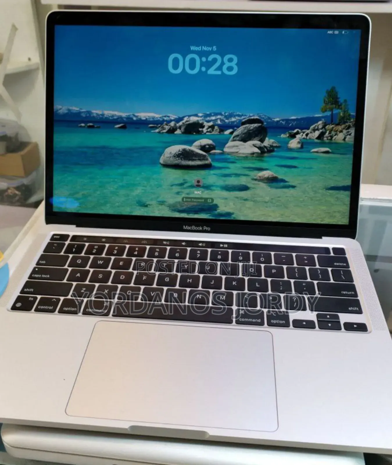 New Laptop Apple MacBook Pro M1 16GB Apple M1 SSD 512GB