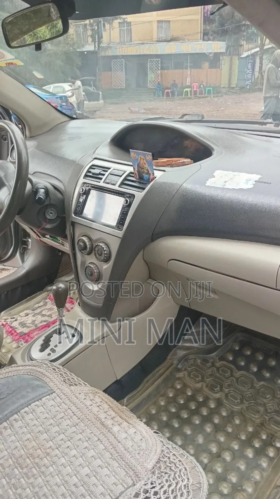 Toyota Yaris 2009 Silver