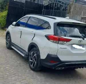 Toyota Rush 2020 White