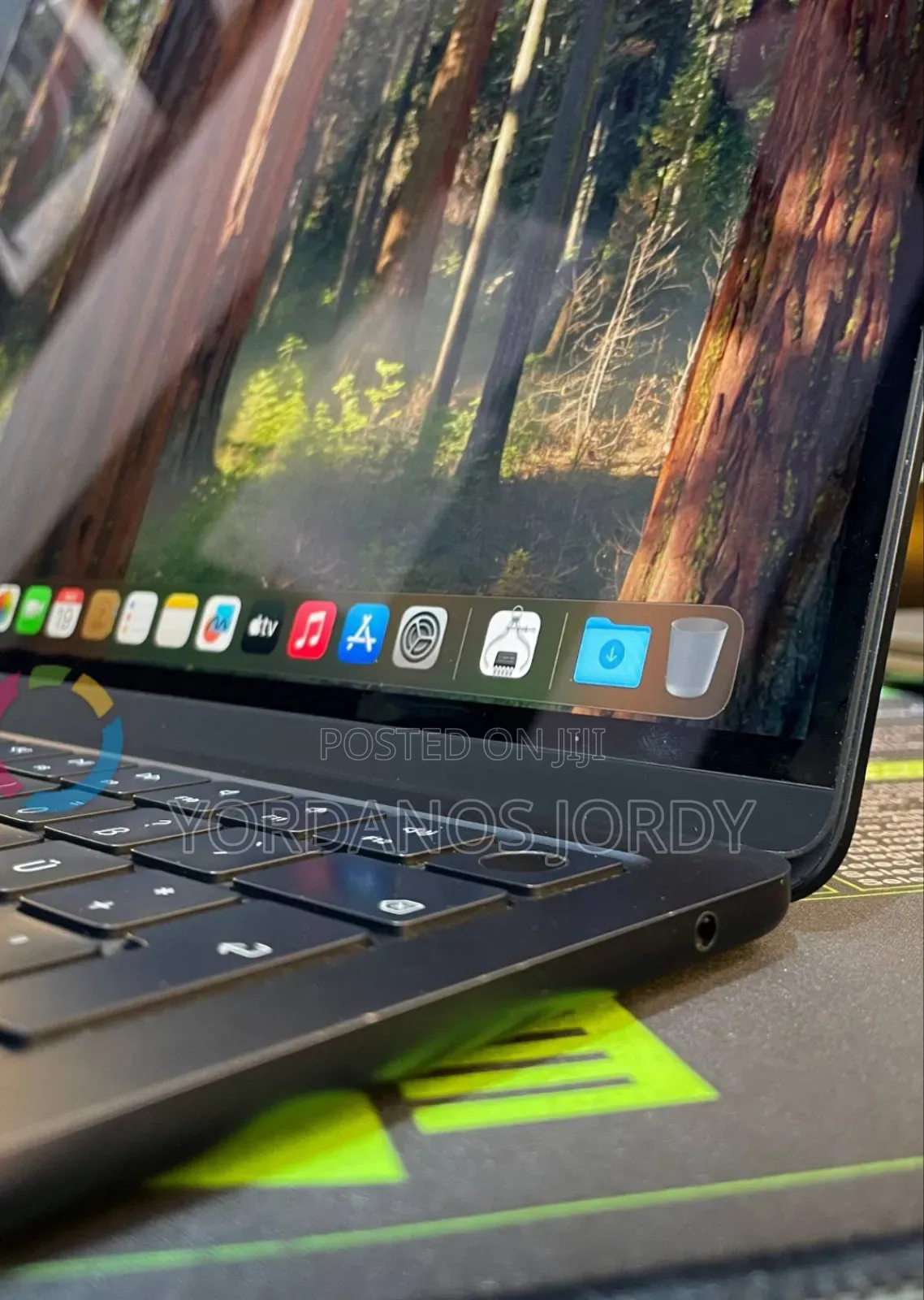 New Laptop Apple MacBook Air 2022 M2 24GB Apple M2 SSD 1T