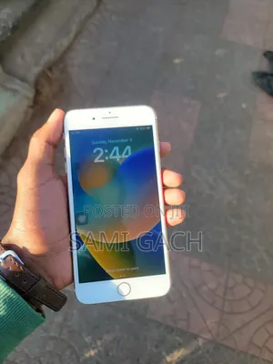 Apple iPhone 8 Plus 64 GB White