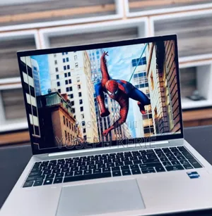 New Laptop HP EliteBook 860 G9 16GB Intel Core I7 SSD 512GB