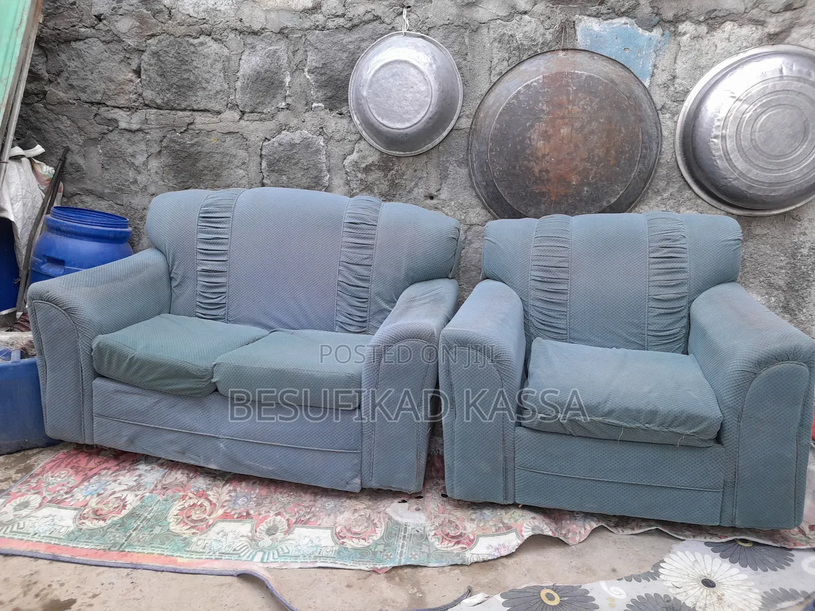 Used Sofa Bale 7