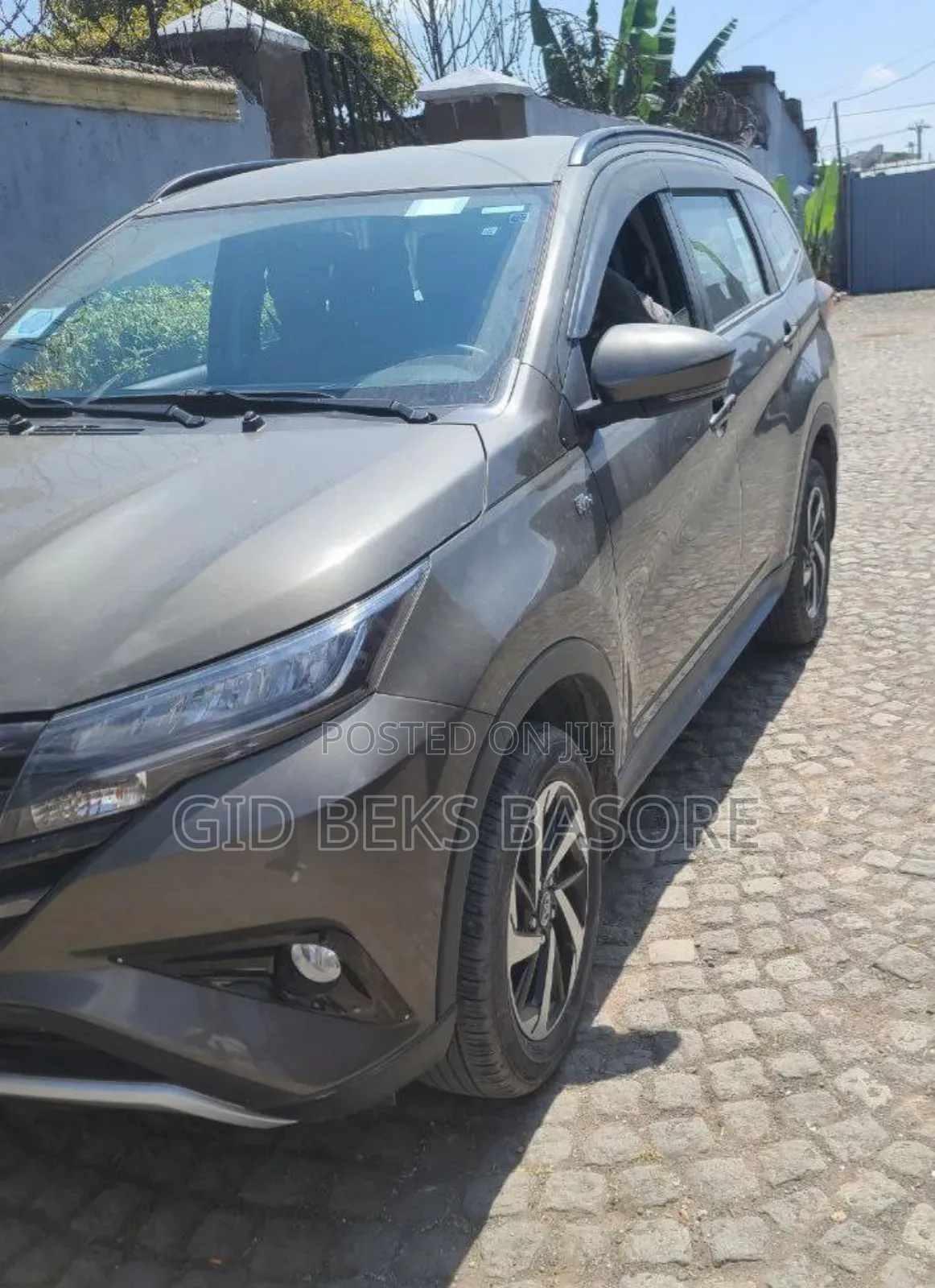 Toyota Rush 2022 Gray