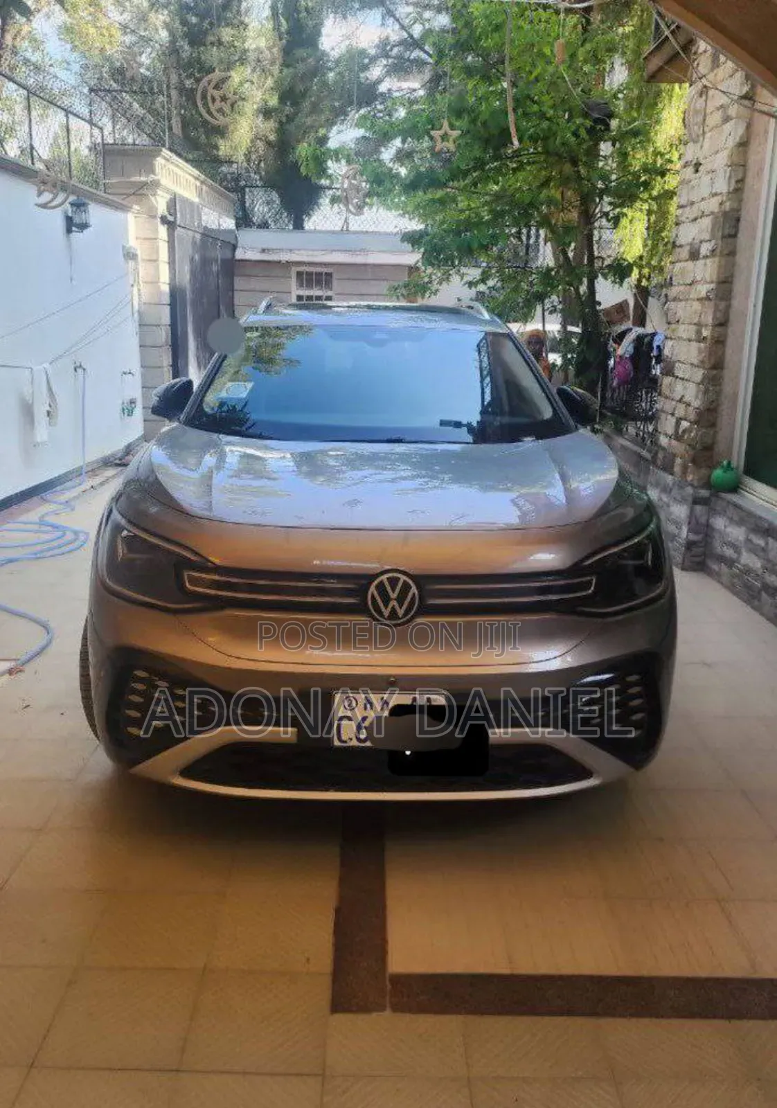 Volkswagen ID.6 2024 Gold