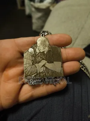 Custom Photo Nameplate– Necklace, Personalized Family Gift 15-20 Days