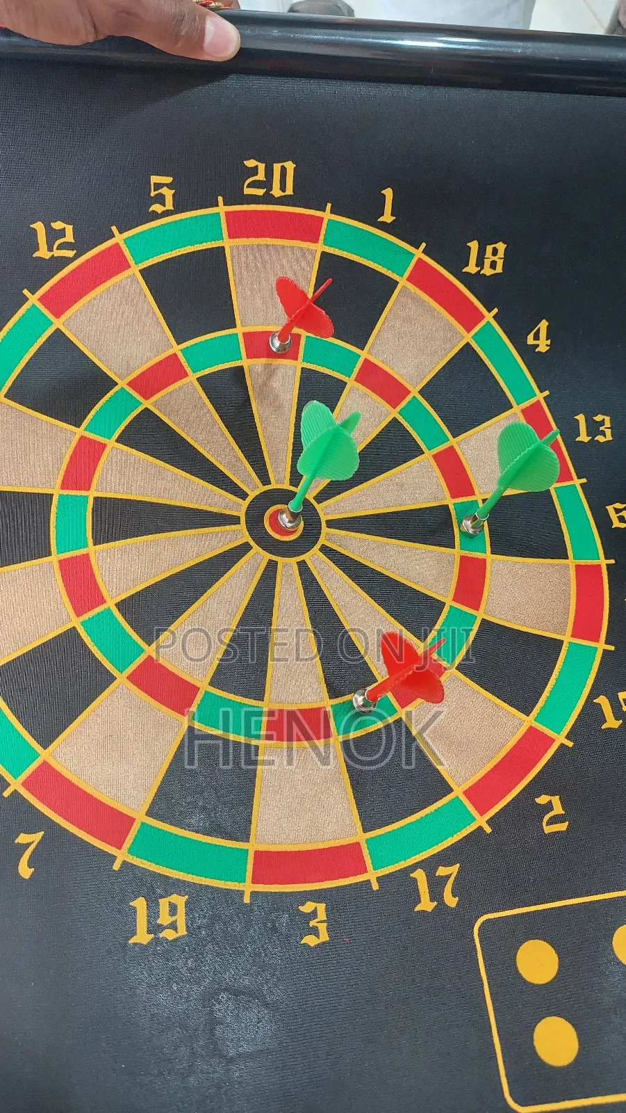 Magnetic Dartboard / ማግኔቲክ ዳርት