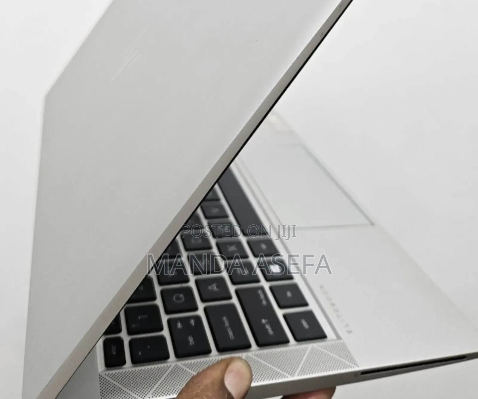 New Laptop HP EliteBook 830 G8 16GB Intel Core I7 SSD 512GB