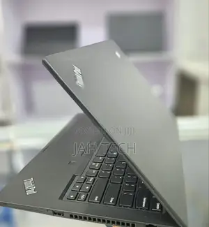 New Laptop Lenovo ThinkPad T495s 16GB AMD Ryzen 5 SSD 512GB