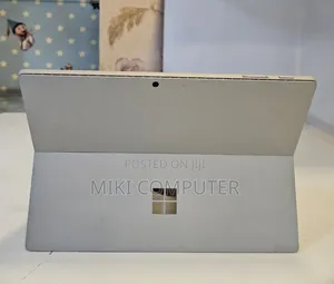 New Laptop Microsoft Surface 16GB Intel Core I7 SSD 512GB