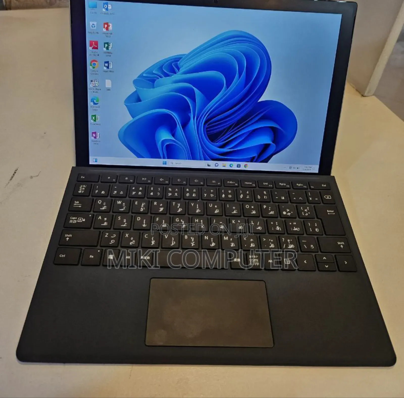 New Laptop Microsoft Surface 16GB Intel Core I7 SSD 512GB