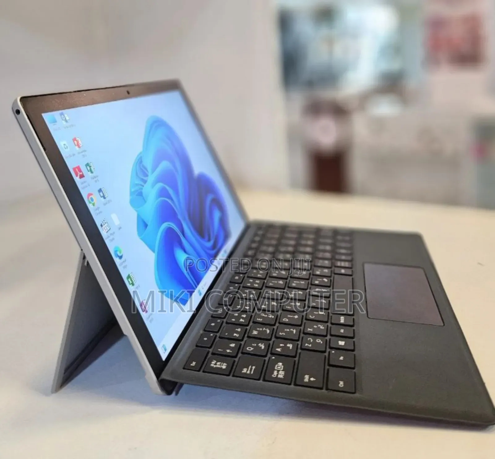 New Laptop Microsoft Surface 16GB Intel Core I7 SSD 512GB