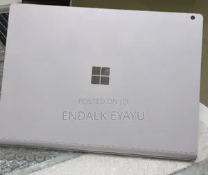 New Laptop Microsoft Surface Book 3 16GB Intel Core I7 SSD 256GB