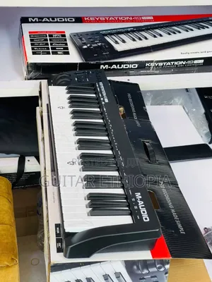 Photo - Midi Keyboard