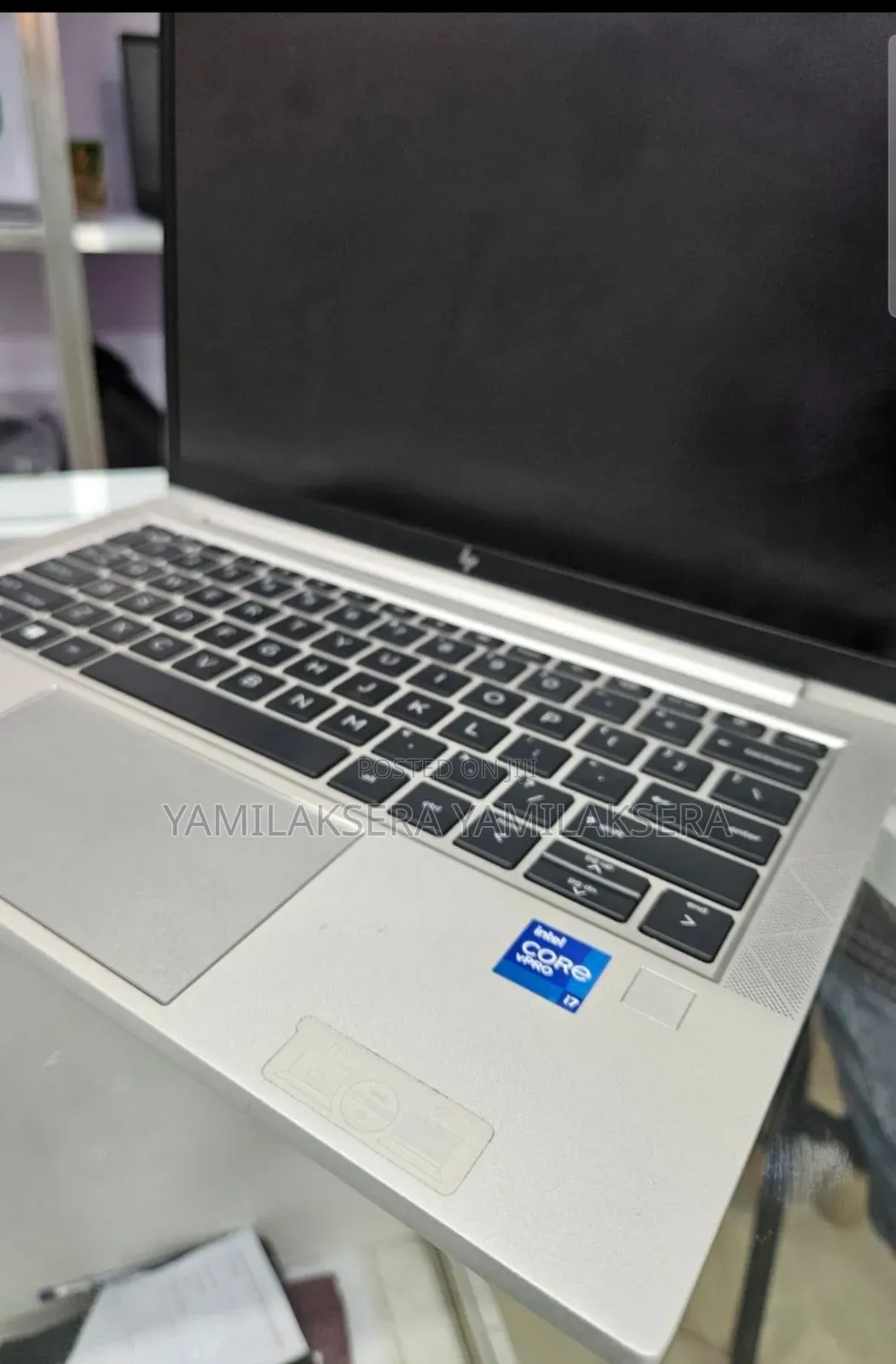 New Laptop HP EliteBook 830 G8 16GB Intel Core I7 SSD 512GB