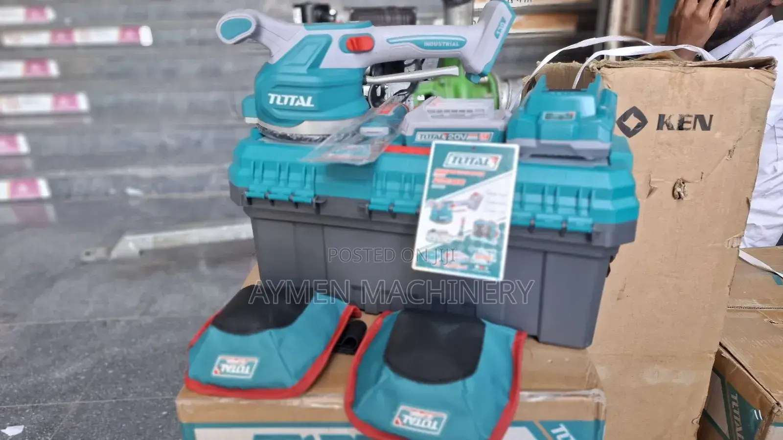 Ceramic Tile Vibration Machine ሴራሚክ መቆንጠጫ እና መደብደቢያ