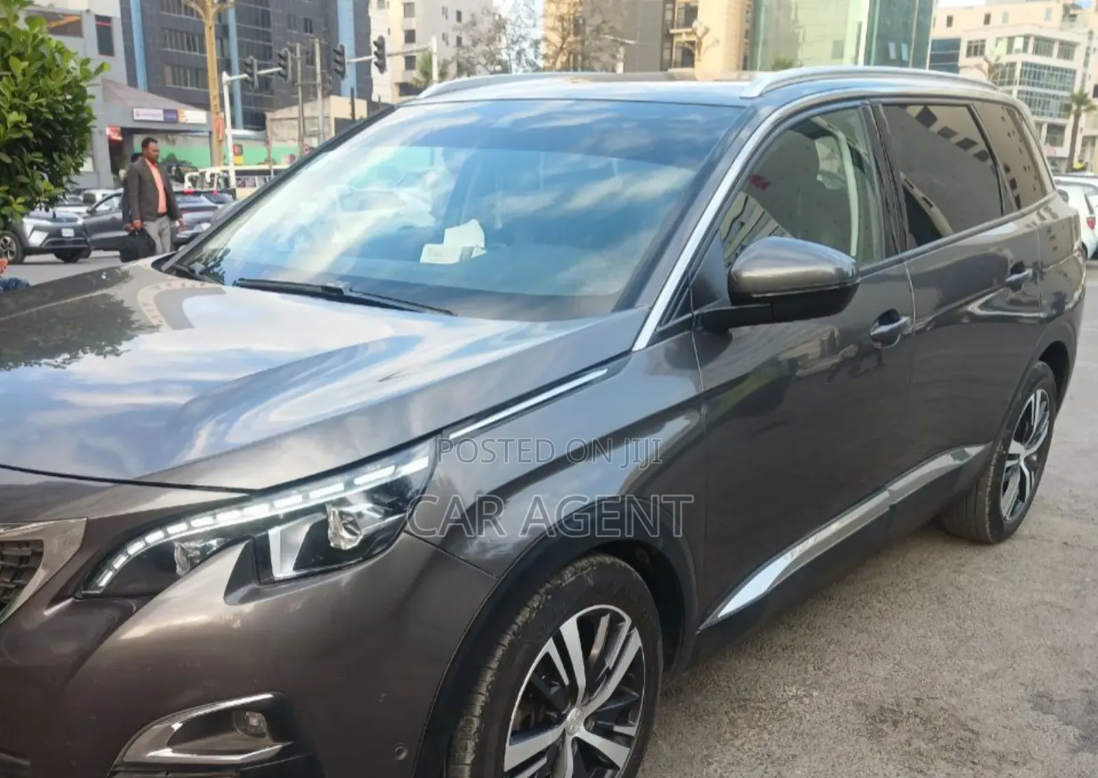 Peugeot 5008 2020 Gray