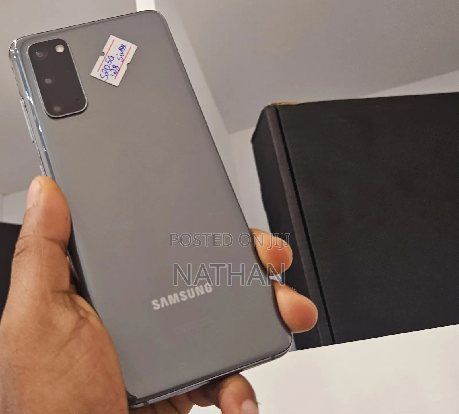 New Samsung Galaxy S20 128 GB Black