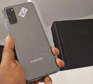 New Samsung Galaxy S20 128 GB Black