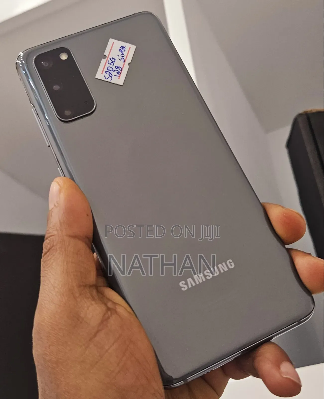 New Samsung Galaxy S20 128 GB Black