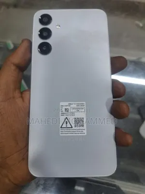 Photo - New Samsung Galaxy A16 128 GB White