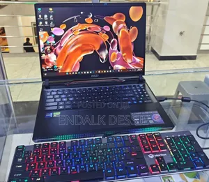 Photo - New Laptop MSI Raider GE68HX 13vi-202us 32GB Intel Core I9 SSD 1T