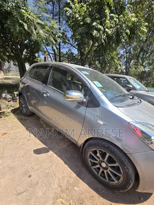 Toyota Yaris 2009 Silver