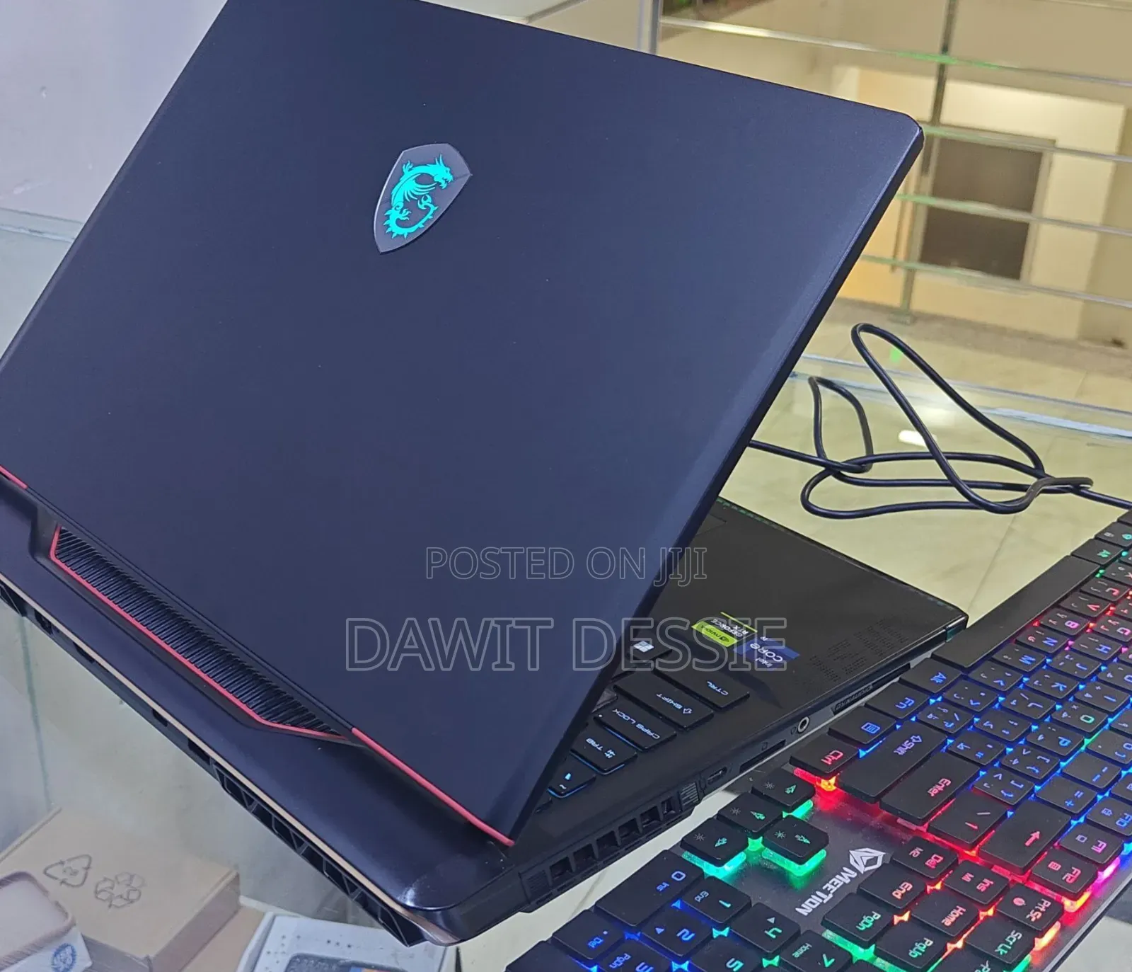 New Laptop MSI Vector GP68 HX 13V 32GB Intel Core I9 SSD 1T