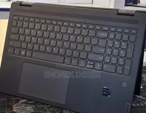 New Laptop Lenovo Yoga 7i 16GB Intel Core I5 SSD 512GB