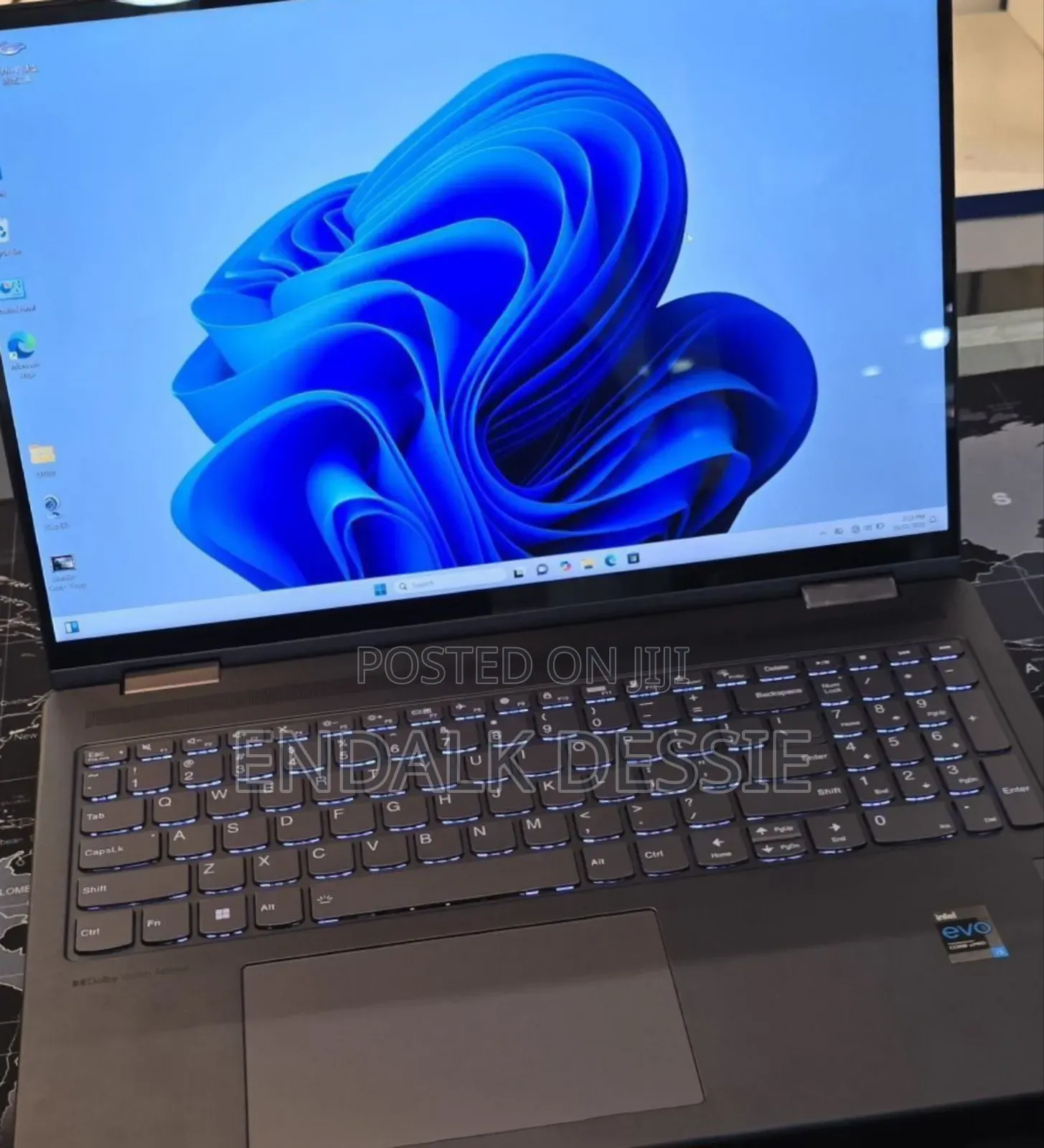 New Laptop Lenovo Yoga 7i 16GB Intel Core I5 SSD 512GB