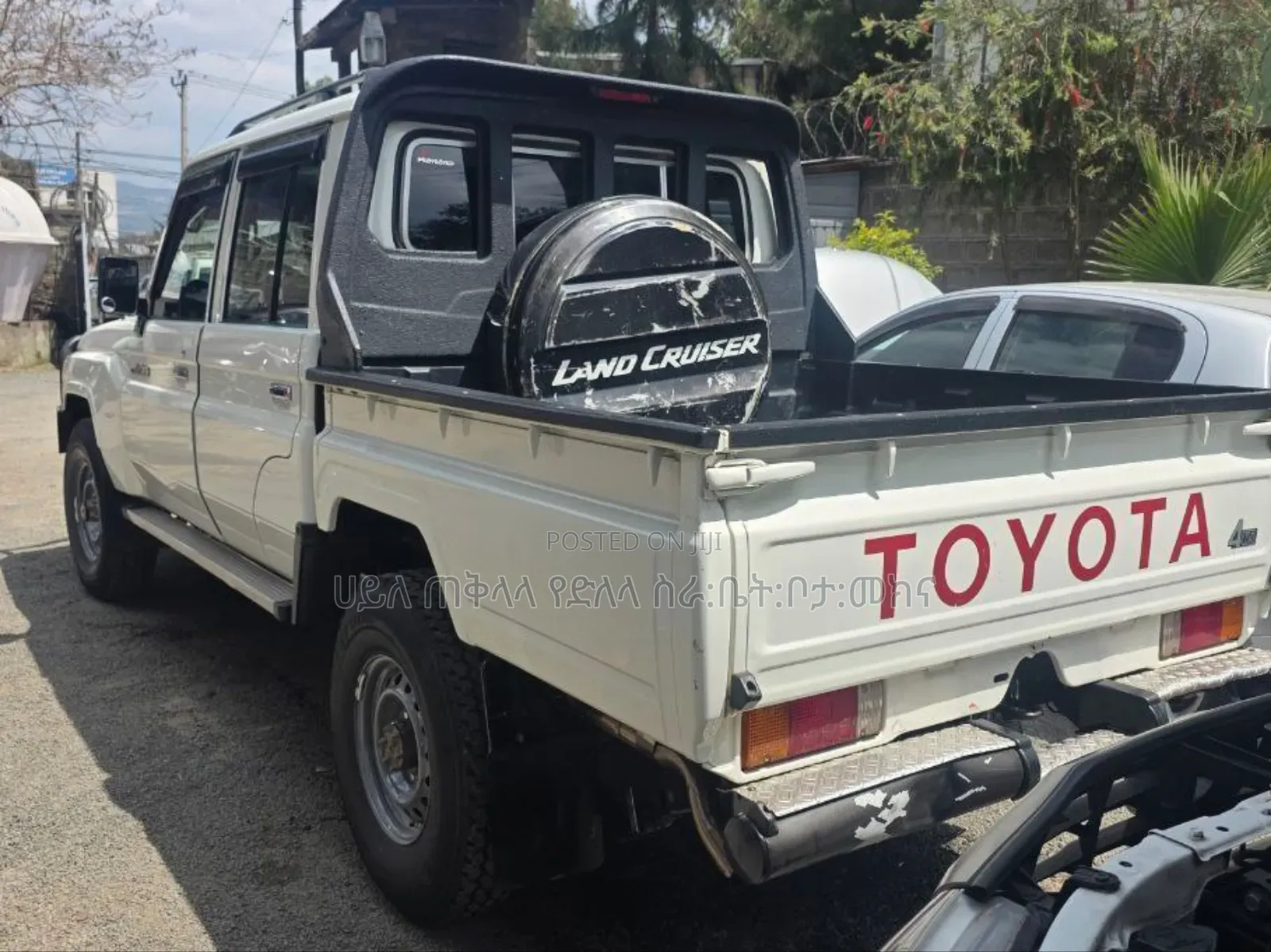 Toyota Land Cruiser 2021 Ivory